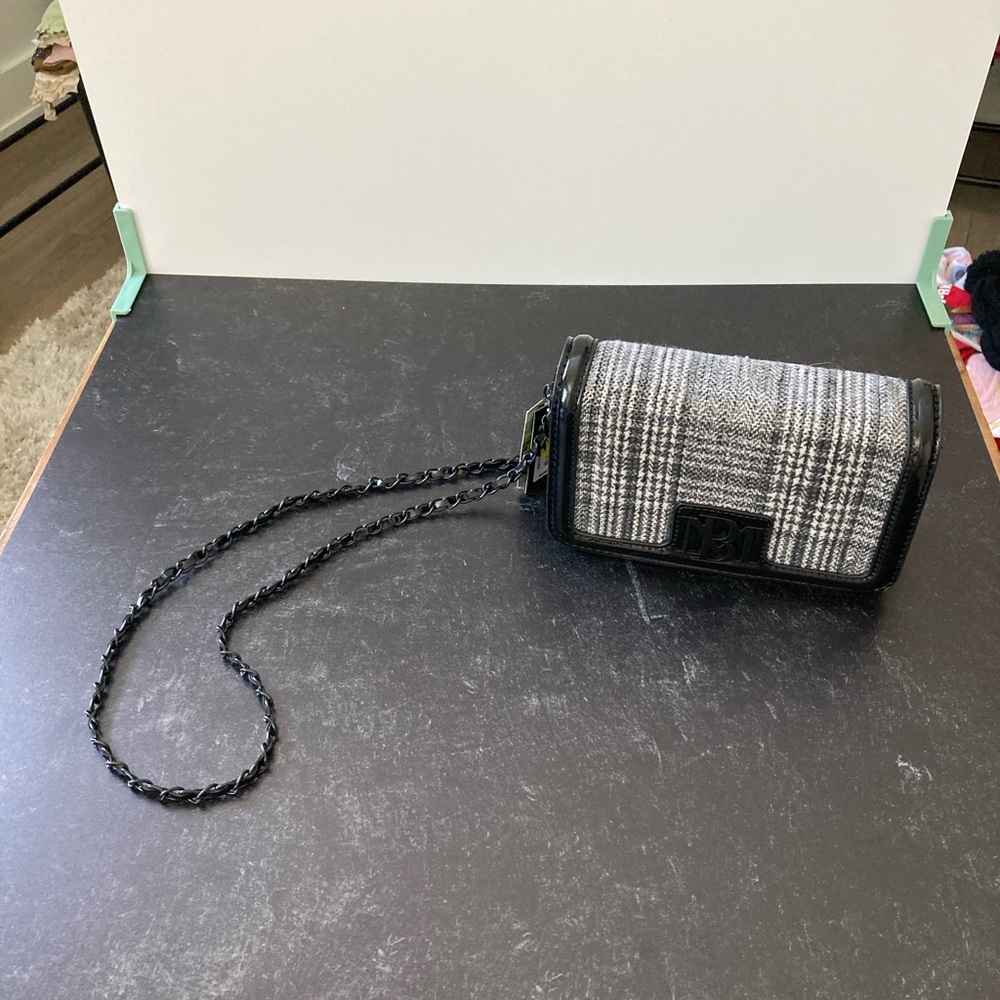 Cross body bag